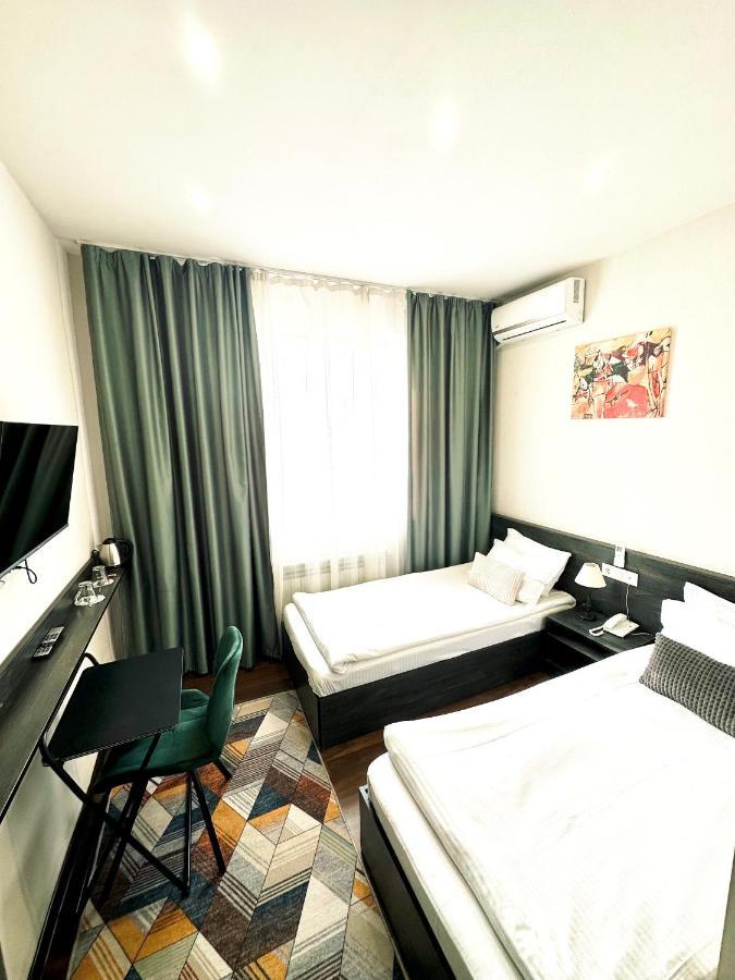 Nava Hotel Yerevan Exterior photo