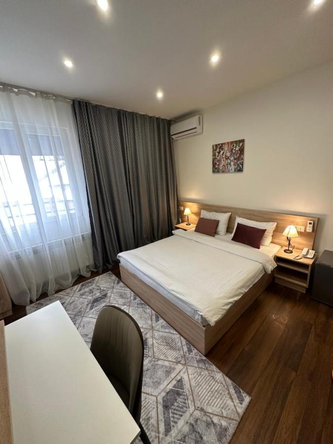 Nava Hotel Yerevan Exterior photo