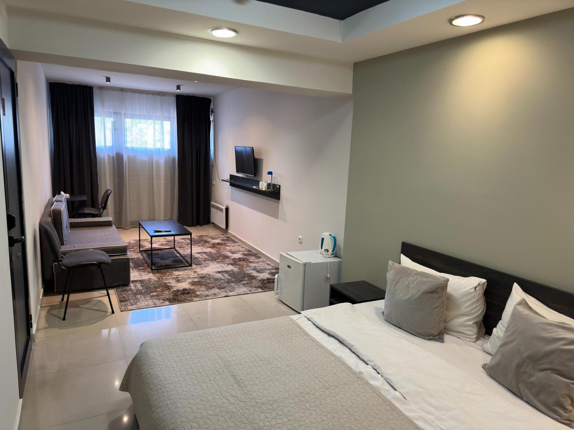 Nava Hotel Yerevan Exterior photo