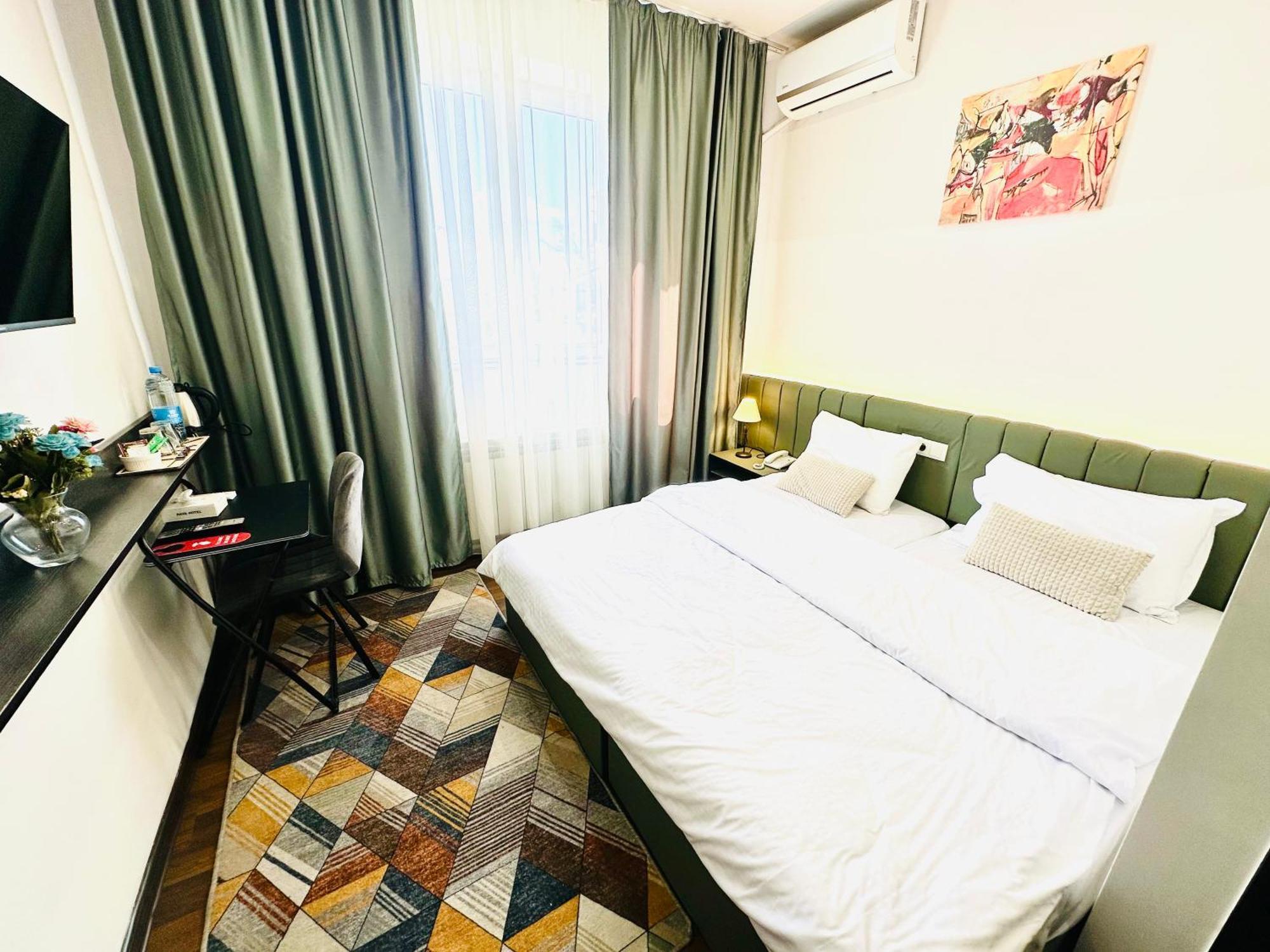 Nava Hotel Yerevan Exterior photo